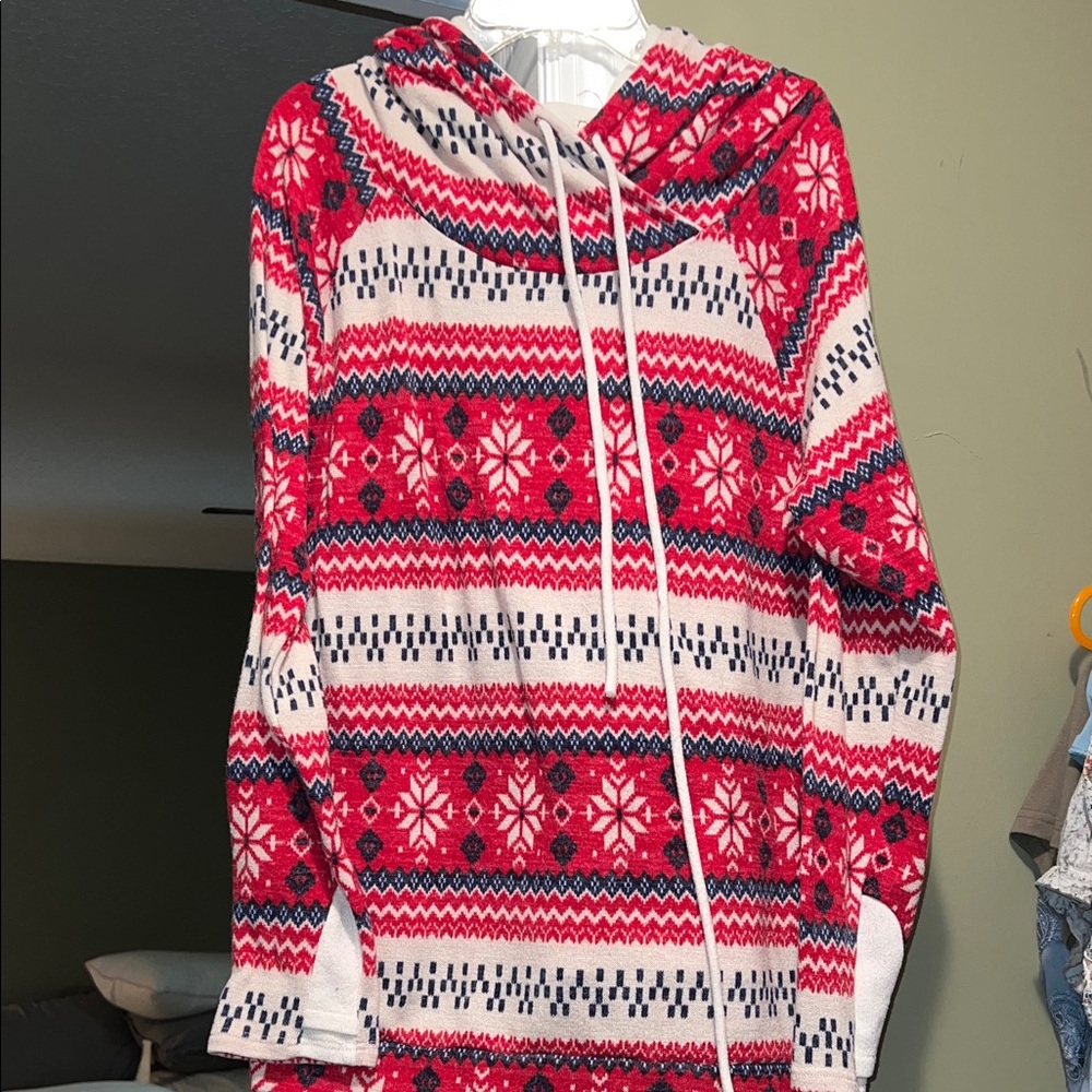 7th Ray Red and White Patterned Hoodie